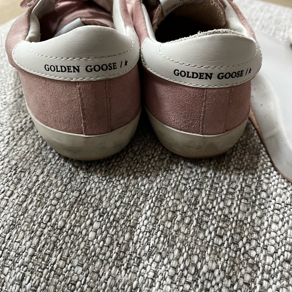 Golden goose kids size 34 pink suede! No added marks or stains! Like NEW! - Picture 5 of 9